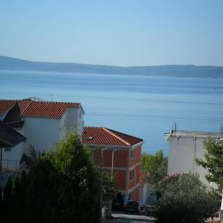 Apartment In Okrug Gornji With Seaview, Balcony, Air Condition, Wifi