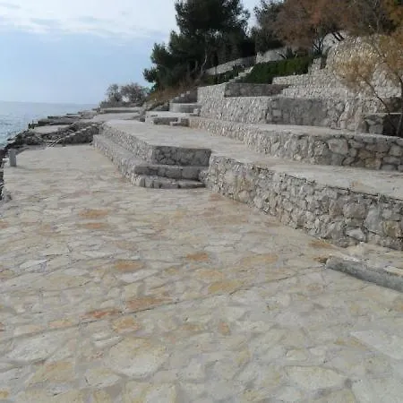 Apartment In Okrug Gornji With Seaview, Balcony, Air Condition, Wifi *